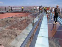 http://www.froodee.com/travel-features/the-grand-canyon-sky-walk/ http://www.froodee.com/travel-features/the-grand-canyon-sky-walk/